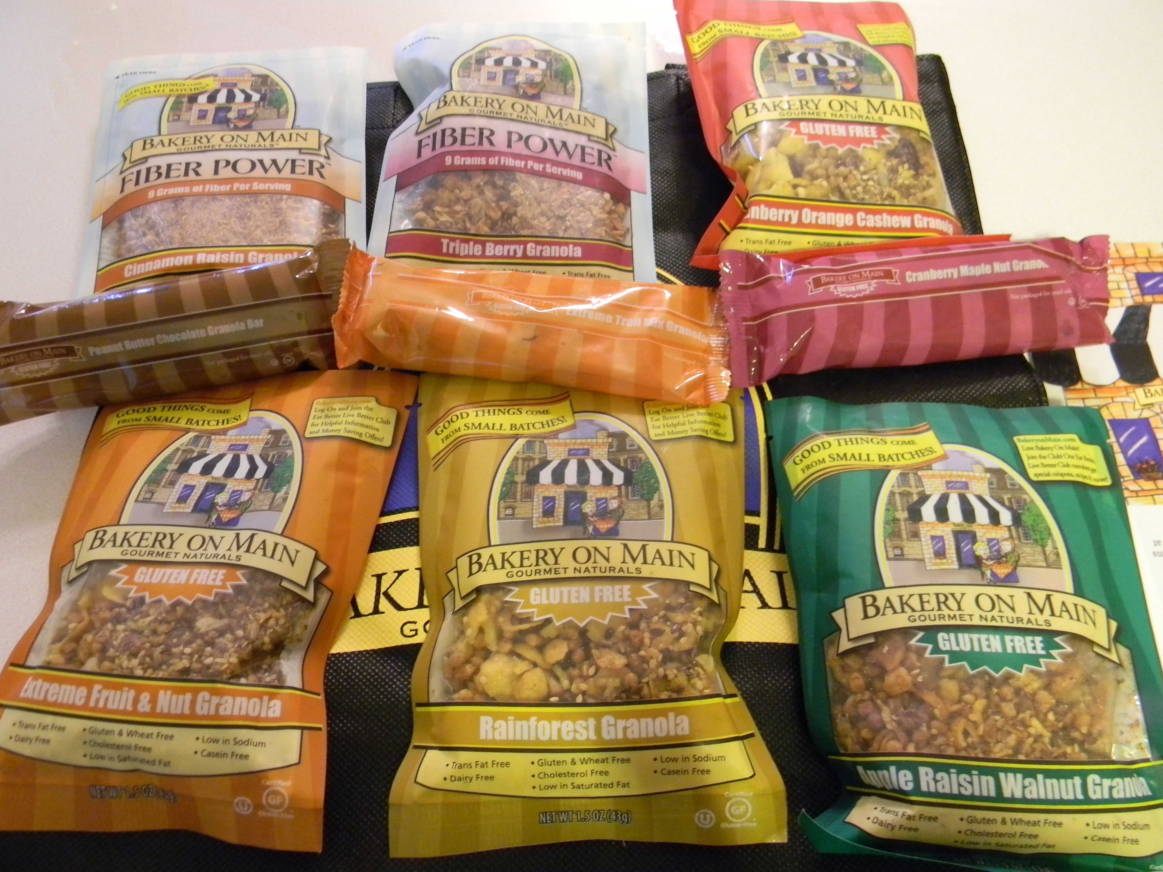 Bakery Main Gluten-Free Goodies: Assorted Granola Bars and Granola, re-usable Bakery Main grocery Bag