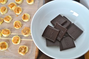 Break up a 4-ounce dark chocolate bar into squares. Look for chocolate that is at least 70% or greater cacao. 